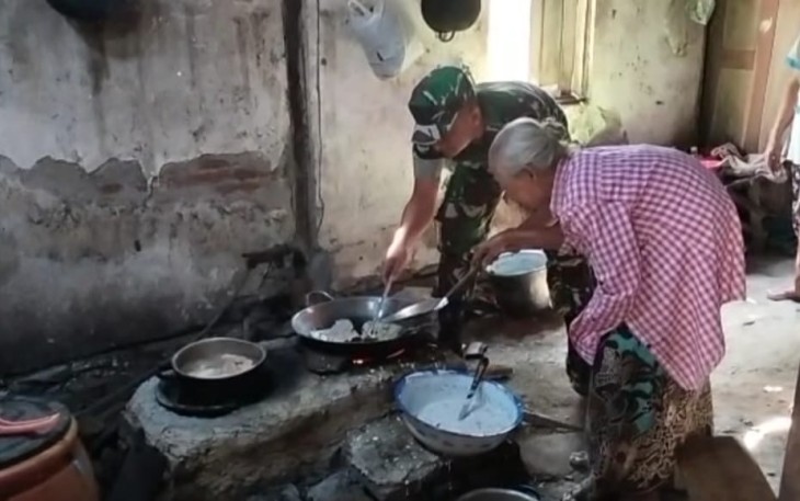 Babinsa masuk dapur Kodim 0805/Ngawi
