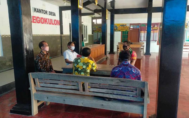 Pererat silaturahmi bersama warga binaan melalui komsos