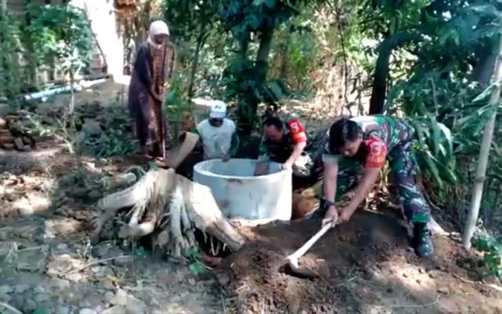 Jamban sehat warga desa binaan