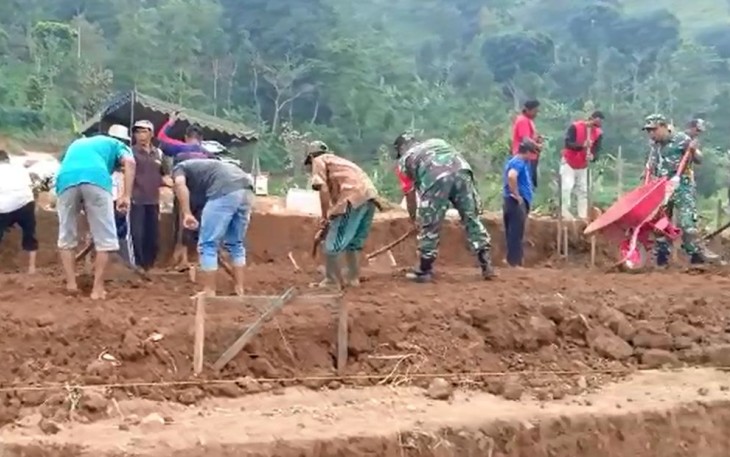 Karya bakti HUT ke-74 Kodam V Brawijaya 