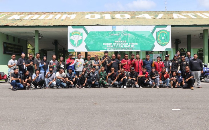 Kodim 0104/Atim saat Gelar Komsos Kreatif Bersama Komunitas Vespa Kota Langsa.