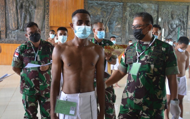 Danrem 174 Merauke Pimpin Sidang Parade