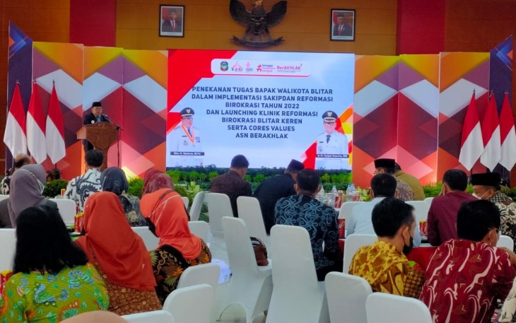 Walikota Blitar Santoso Saat  Berikan Sambutan Pada Acara Penekanan Tugas Implementasi SAKIP di Kota Blitar