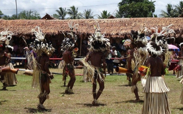 Ilustrasi budaya Papua. Sumber: Pixabay