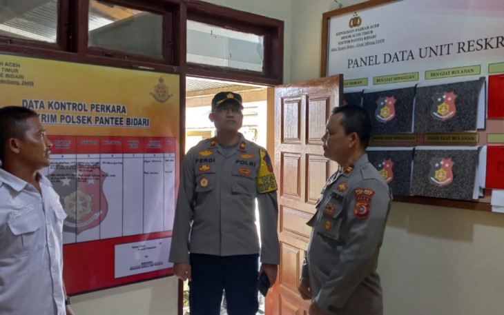 Wakapolres Aech Timur Kompol Ferdi Dakio, S.I.K. saat melaksanakan penilaian ke polsek jajaran.