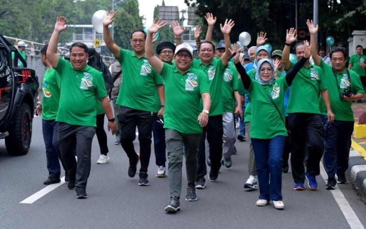 Gus Halim di sela-sela Jalan-Jalan Sehat (JJS) pada Hari Bakti Transmigrasi, Jumat (02/12/22).