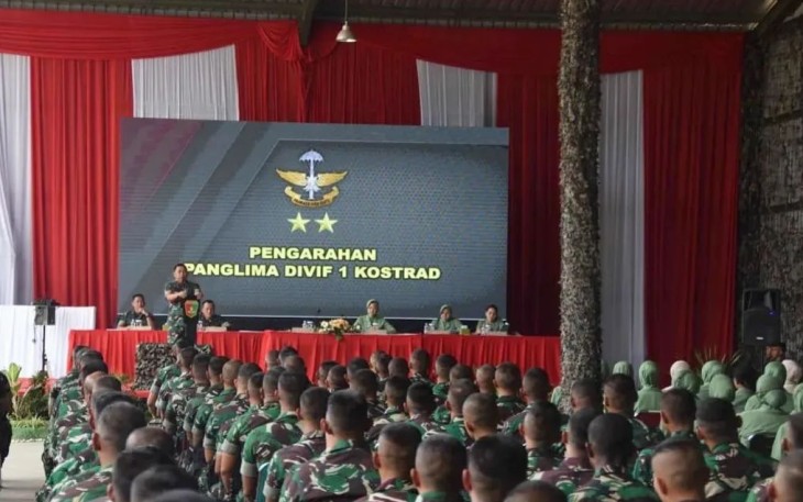 Pangdivif 1 Kostrad saat Kunker ke Batalyon Zipur 9 Kostrad