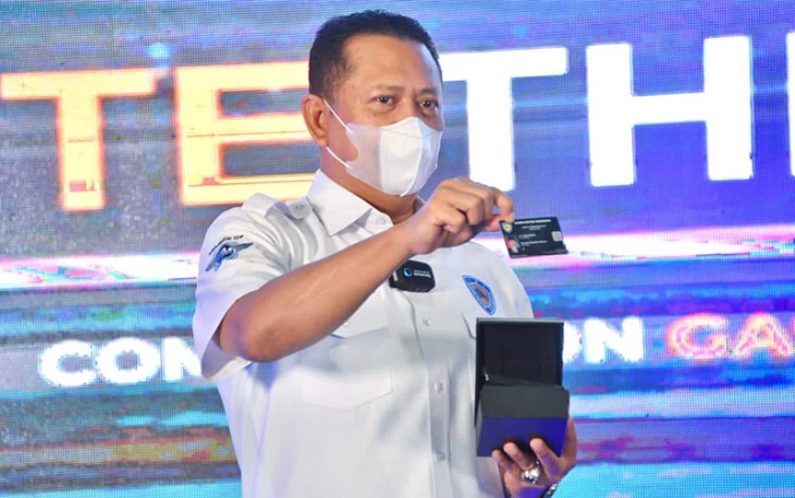 Bamsoet saat pre-launching IMI Super Apps GASPOL!, di booth IMI di Indonesia International Motor Show Hybrid 2022 (IIMS Hybrid 2022), di JIExpo, Jakarta, (Sabtu (9/4/22).