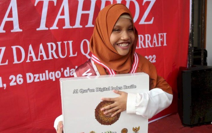 Salwa, Santri Tunanetra