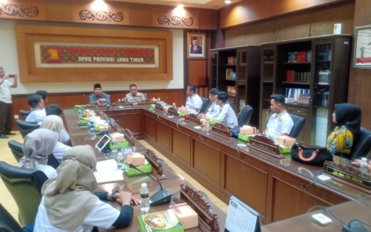 Tidar Jawa Timur yang diketuai oleh Mohammad Fawait saat menggelar konsolidasi untuk persiapan Pemilu 2024.