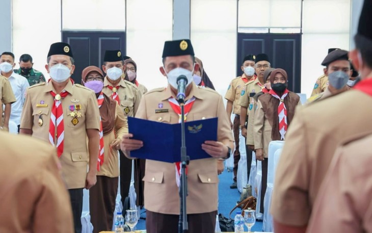 Gubernur Ansar saat Lantik Ketua dan Pengurus Mabicab Serta Ketua dan Pengurus Kwarcab Gerakan Pramuka Bintan 2022-2027