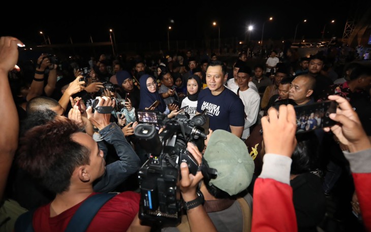 Agus Harimurti Yudhoyono (AHY) di Panggung Pojur Universitas Bahaudin (Uniba), Rabu (13/4) malam. 