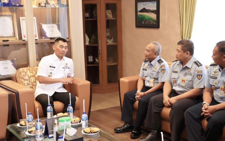 Kepala RSPAU dr. Suhardi Hardjolukito saat Audiensi dengan Bupati Gunung Kidul