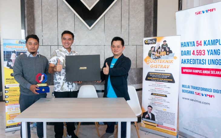 Mantan Dirjen Vokasi dan Yayasan Gistrav Luncurkan Politeknik Gistrav