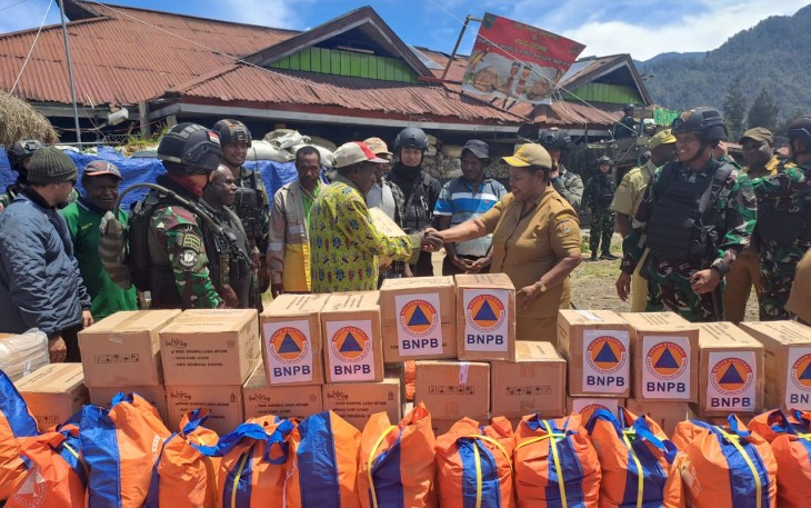 Sinergitas TNI-Pemda Kabupaten Puncak Atasi Kesulitan Masyarakat Gome