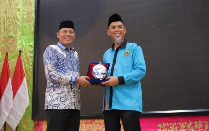 Wakil Bupati Pasaman Sabar AS saat Hadiri Pelantikan IKP-PBR Dumai
