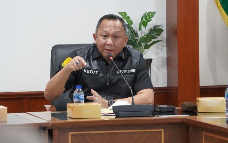 Kapuspenkum Dr. Ketut Sumedana saat menerima audiensi dengan Koalisi Organisasi Masyarakat Sipil, Selasa 07 November 2023 bertempat di Press Room Gedung Pusat Penerangan Hukum Kejaksaan Agung.
