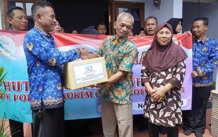  PNS Korem 081/DSJ Kunjungi Mantan Rekan PNS Dalam Rangka Anjangsana HUT Korpri 