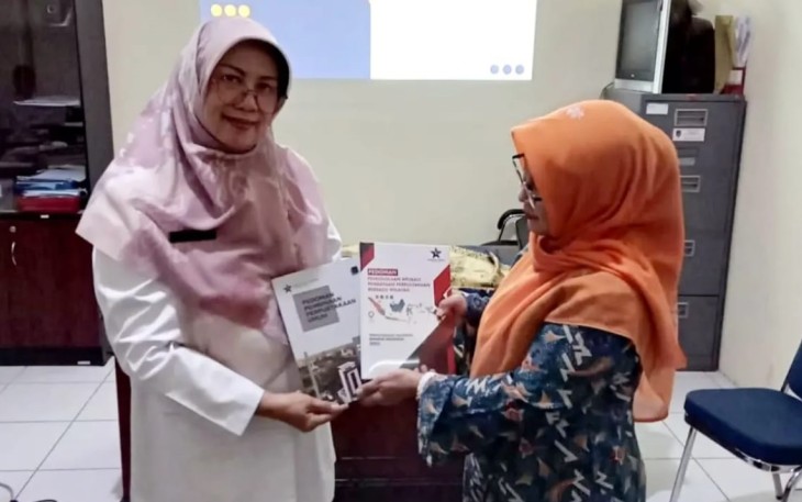 Tim Supervisi Perpusnas RI, mengunjungi Perpustakaan di Dinas Perpustakaan dan Kearsipan Kota Payakumbuh, baru-baru ini.