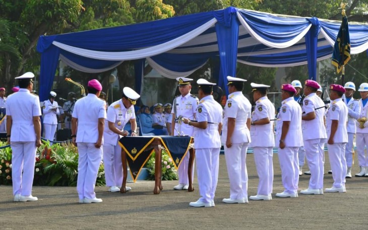 Upacara Serah Terima Jabatan