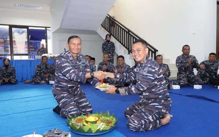 Danlantamal V Gelar Doa Bersama Toga dan Tomas