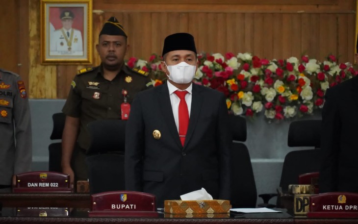 Bupati Zahir saat Hadiri Pengambilan Sumpah Jabatan PAW Anggota DPRD Batu Bara