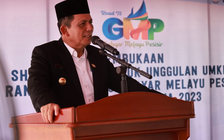Gubernur Ansar saat Buka Pameran GMP BI