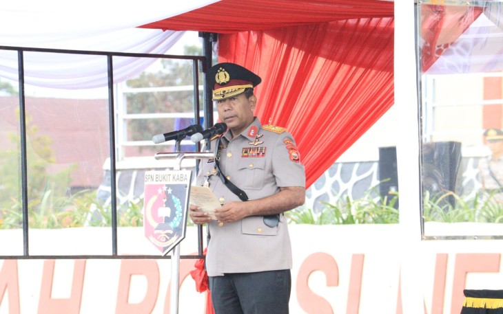 Wakil Kepala Kepolisian Daerah Bengkulu, Kamis (21/12/2023) secara resmi melantik 277 Siswa bintara Polri SPN Polda Bengkulu Gel-2 T.A. 2023 menjadi anggota Polri aktif berpangkat brigadir dua (Bripda)
