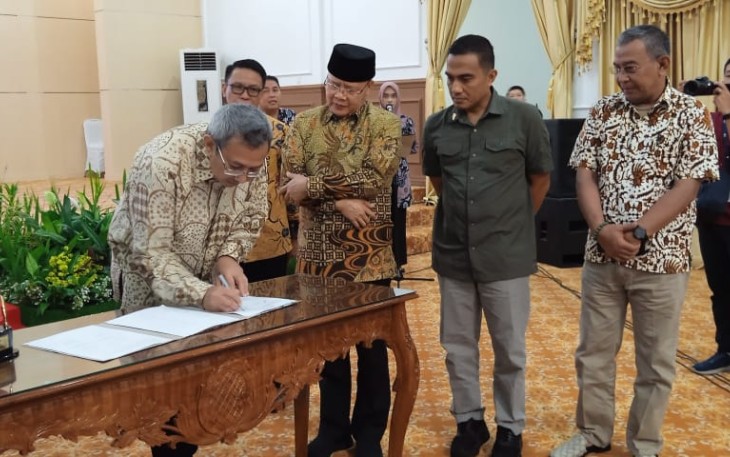 18 Pelaku Usaha Pertambangan Teken Komitmen Bersama