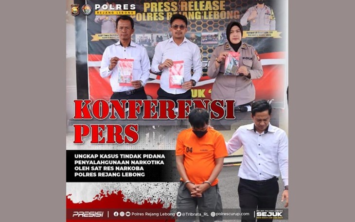 Tersangka dan barang bukti saat diamankan