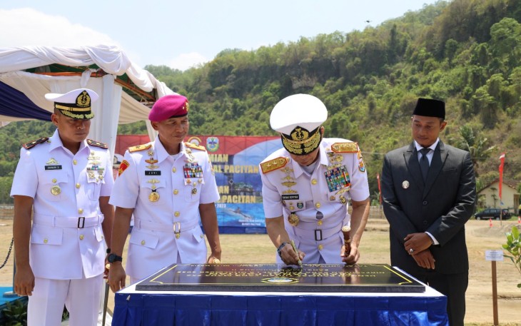 Danlantamal V Hadiri Peresmian Lanal Pacitan