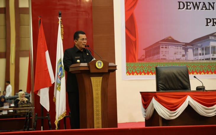 Gubernur Ansar saat Sampaikan Ranperda RUED 2023-2050