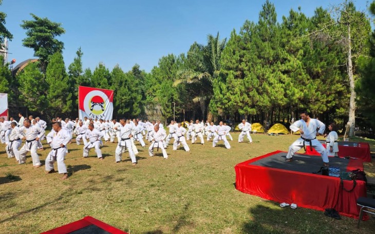 Ketua Umum PP INKAI Tutup Kegiatan Goes To Sensei 2