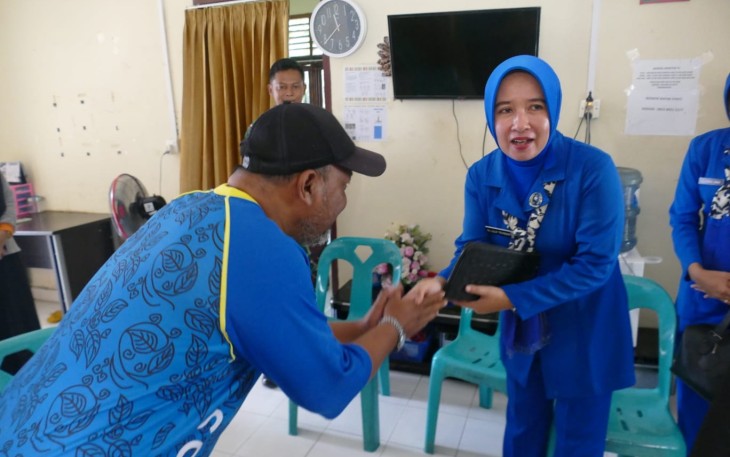 Jalasenastri Lanudal Tanjungpinang Kunjungi Panti Jompo