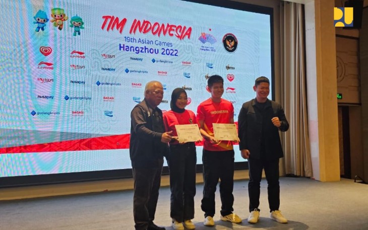 Menteri PUPR Basuki Hadimuljonomenyemangati dan mengevaluasi hasil perolehan Tim Indonesia jelang penutupan Asian Games ke-19 pada Minggu, (08/10/2023).