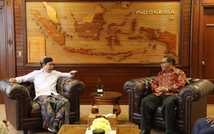 Gus Halim saat menerima audiensi Bupati Manggarai Timur, Agas Andreas di kantor Kemendes PDTT, Jakarta, Senin (11/10/2023).