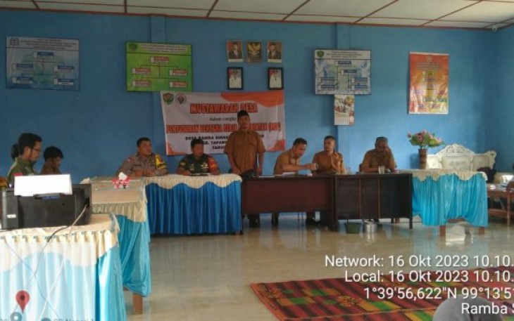 Polsek Sipirok  Kawal Penyaluran BLT DD 
