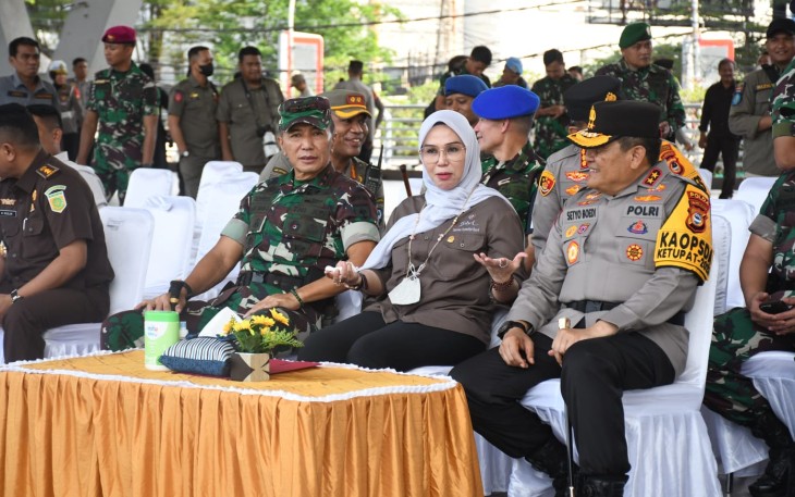 Apel Gelar Pasukan Operasi Ketupat 2023, yang dilaksanakan di Lapangan Karebosi, Kota Makassar. Senin (17/04/2023).