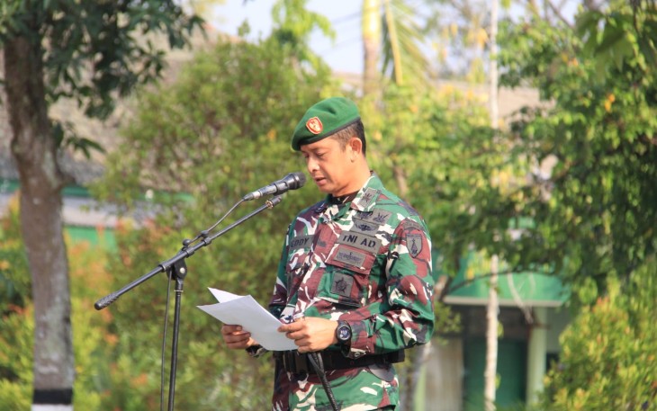 Upacara Peringatan Hari Sumpah Pemuda ke-95 dipimpin oleh Komandan Kodim (Dandim) 0806/Trenggalek, Letkol Kav Peddy Adi Prasetyo, S.Sos, Sabtu (28/10/2023). 