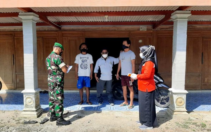 Door to door sambangi warga binaan jalin silaturahmi 