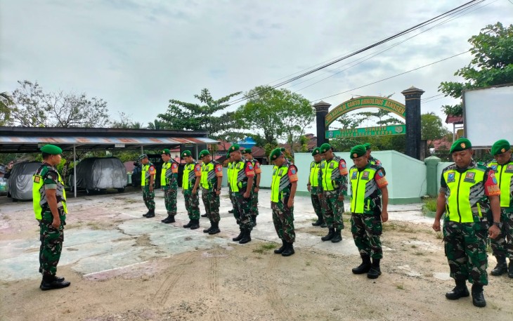 Danramil 1016-06/Kurun saat Pimpin Apel Kesiapsiagaan