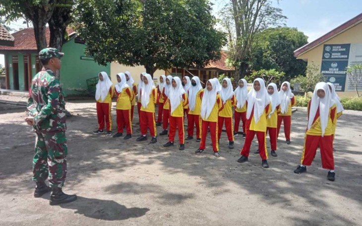 Pelatihan PBB Pelajar SMP 