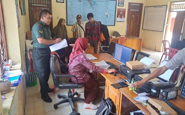 Puldata di kantor desa binaan 