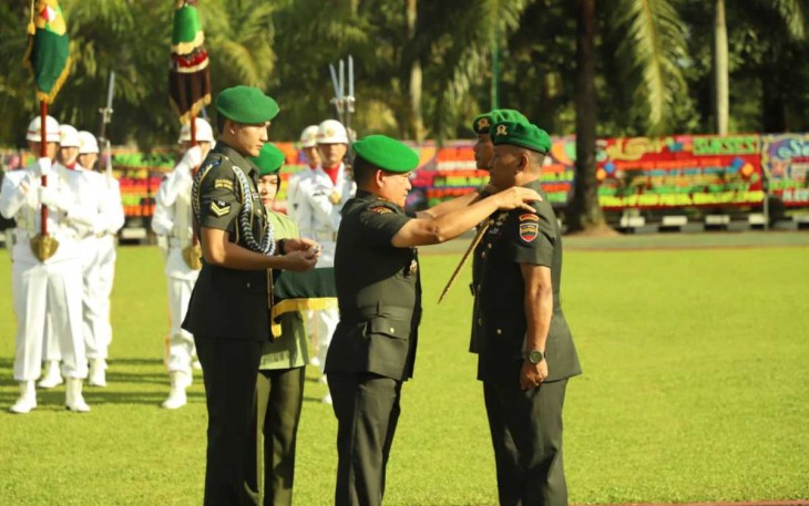 Pangdam I/BB Mayjen TNI Achmad Daniel Chardin saat sertijab Danbrigif 7/RR