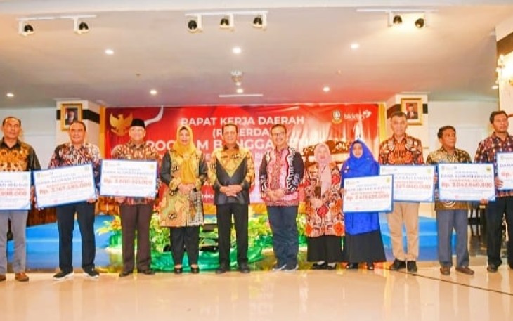 Kepala BKKBN Hasto Wardoyo saat Apresiasi Angka Stunting Kepri Turun Signifikan 
