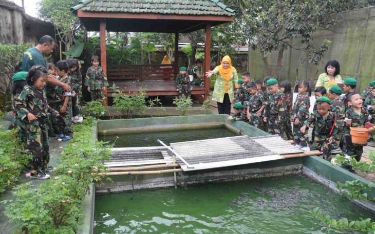 TK Kartika III-39 Salatiga Kunjungi Korem 073/Makutarama 