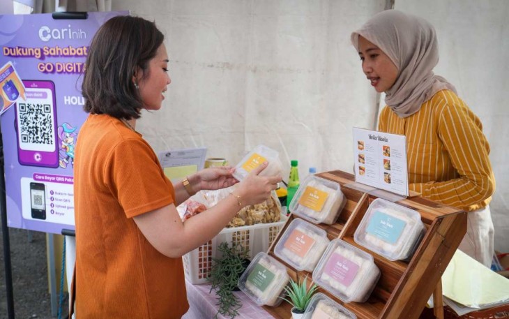 Pasar kaget Smesco di Jakarta, Senin (10/4)