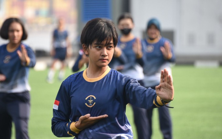 Latihan beladiri prajurit Kolinlamil 