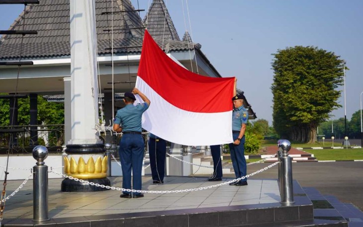 Upacara Hardiknas 2023 di AAL Surabaya 
