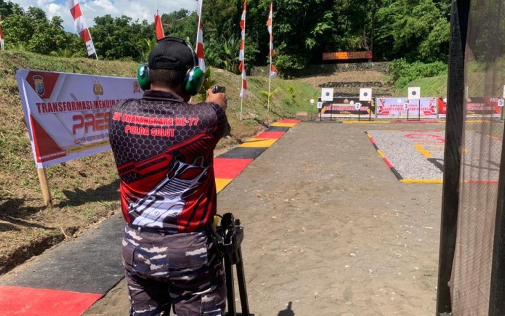 Lomba Menembak Pistol Polda Sulut 